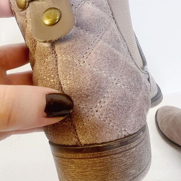 Steve Madden Gianna Taupe Suede Chelsea Ankle Boots Booties Women's Size 7.5 - Picture 7 of 8